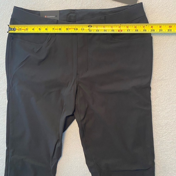 Lululemon ABC Pants Mens 36 Golf Active Stretch Casual Actual Black - Picture 3 of 4